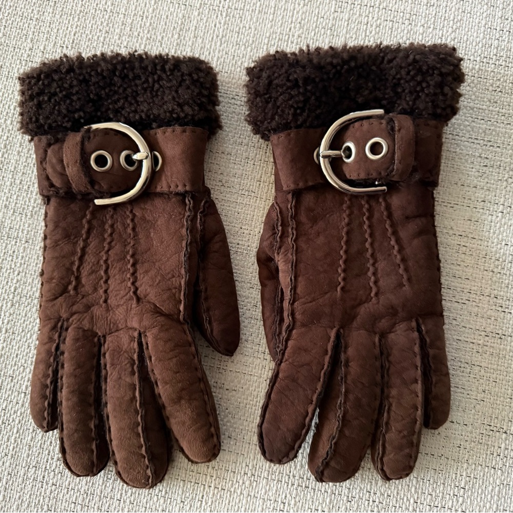 Coach Chocolate Brown Thick 100% Shearling Lined Leather Suede Gloves Buckle
